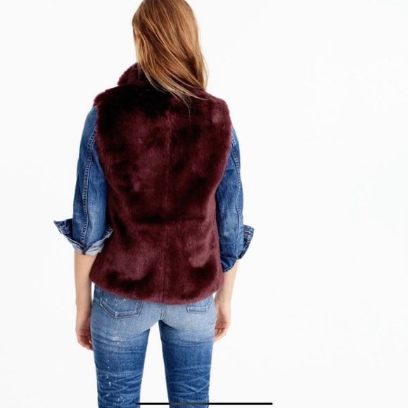 J. Crew Burgundy Faux Fur Vest Full Zip Size Small - Picture 2 of 11